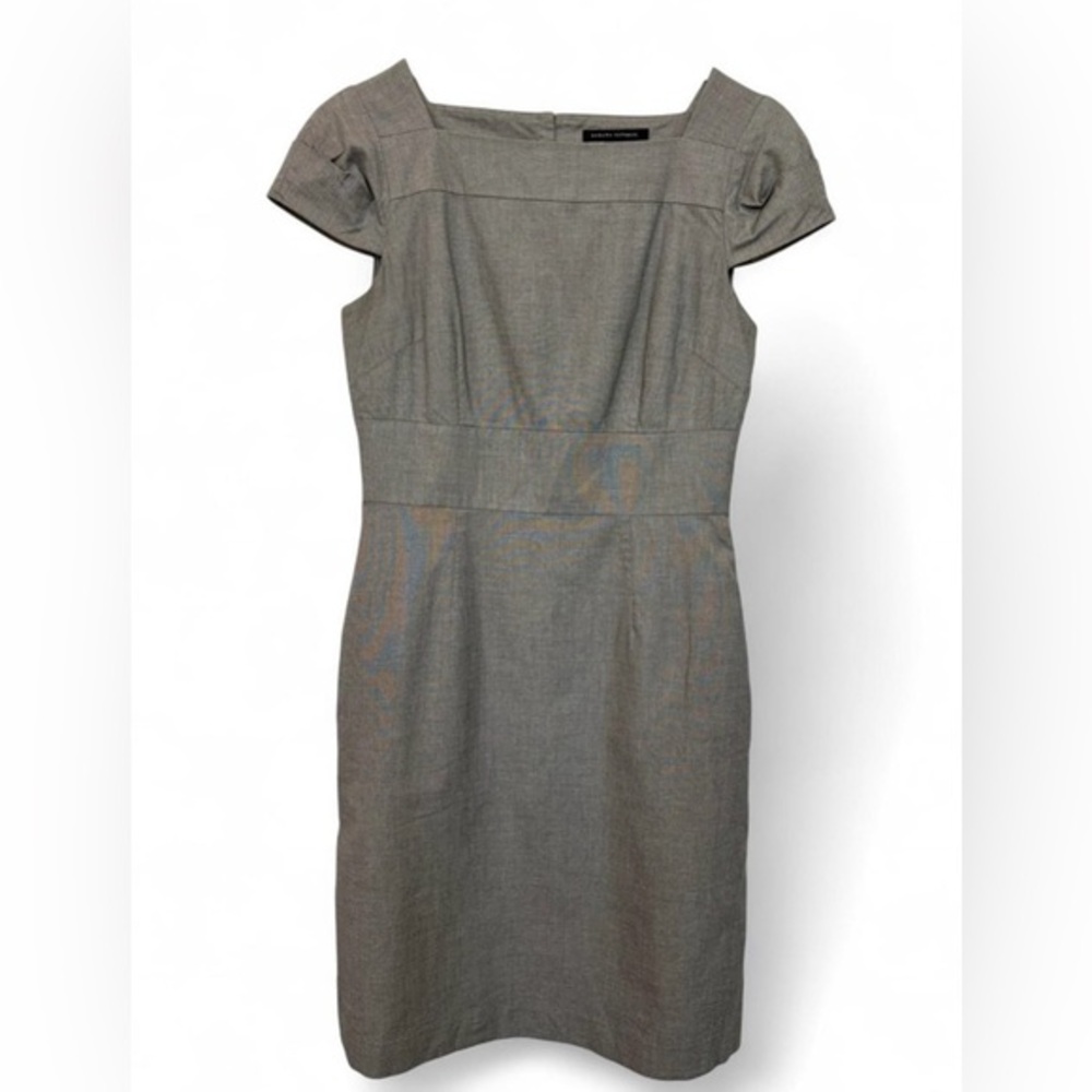 Women's Banana Republic Knee Length Gray Cap Sleeve Size 4 Stretch Dress